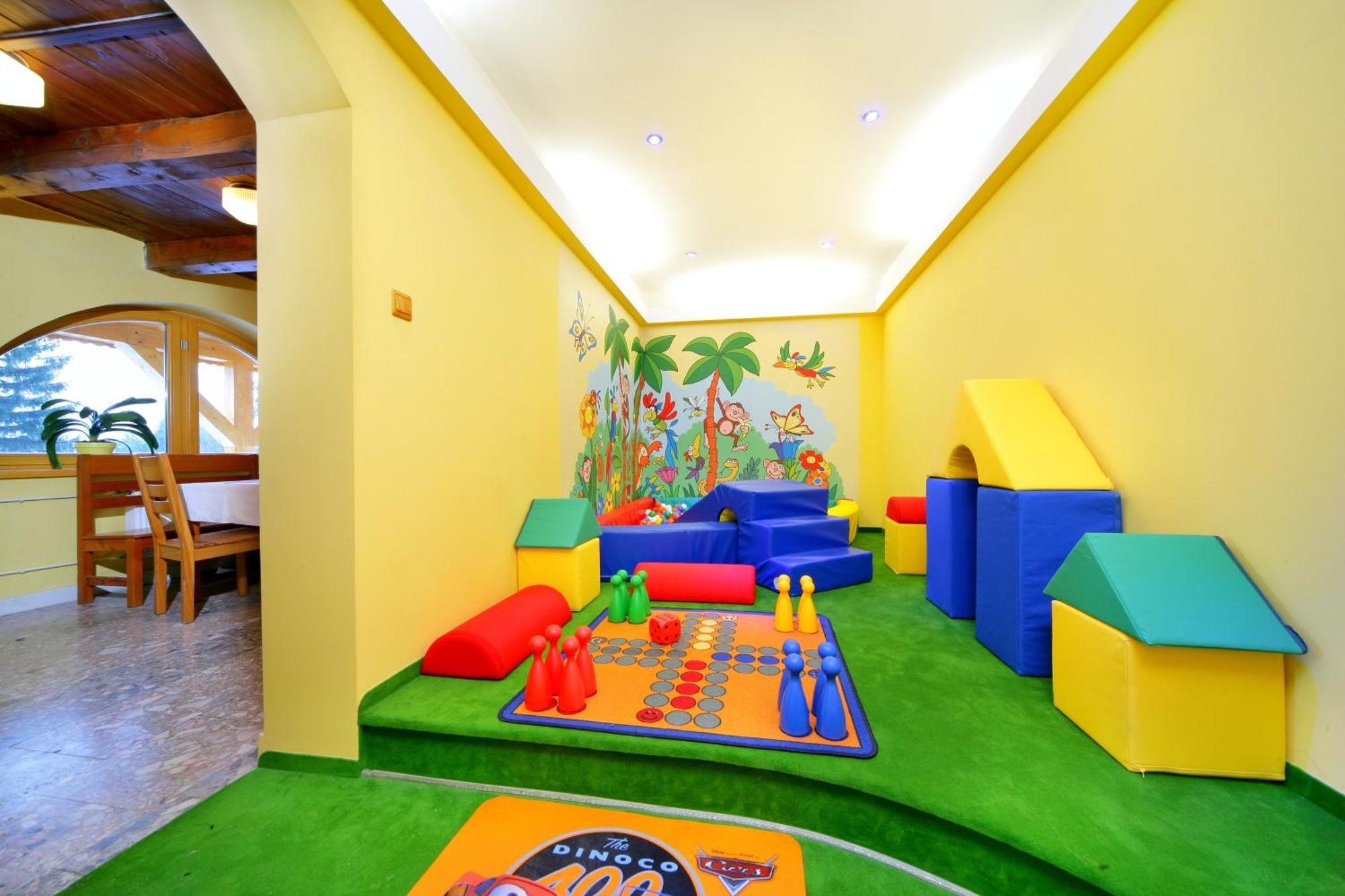 Hotel Lesana Szpindlerowy Młyn Zewnętrze zdjęcie