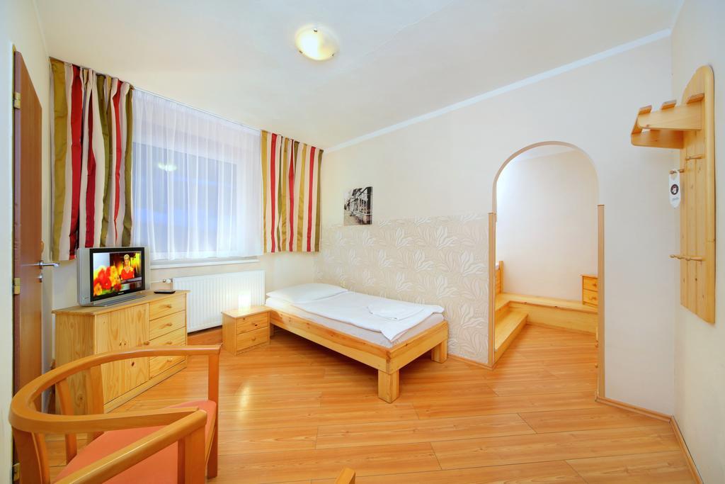 Hotel Lesana Szpindlerowy Młyn Zewnętrze zdjęcie